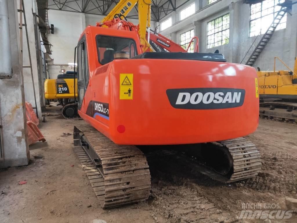 Doosan DH 150 LC-7 大型油圧ショベル12t以上（パワーショベル・ユンボ）