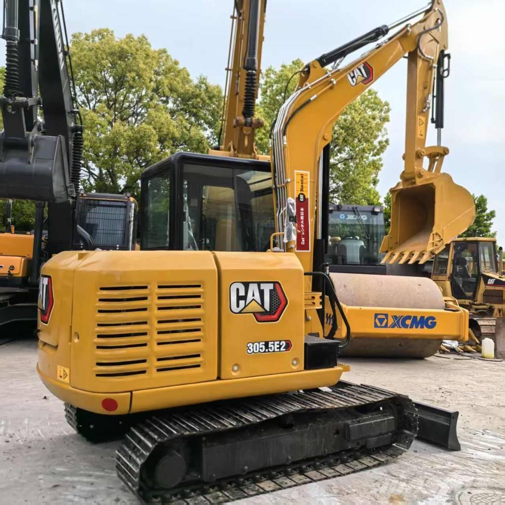 CAT 305.5E2 中型油圧ショベル 7ｔ-12ｔ（ユンボ・パワーショベル・バックホー）