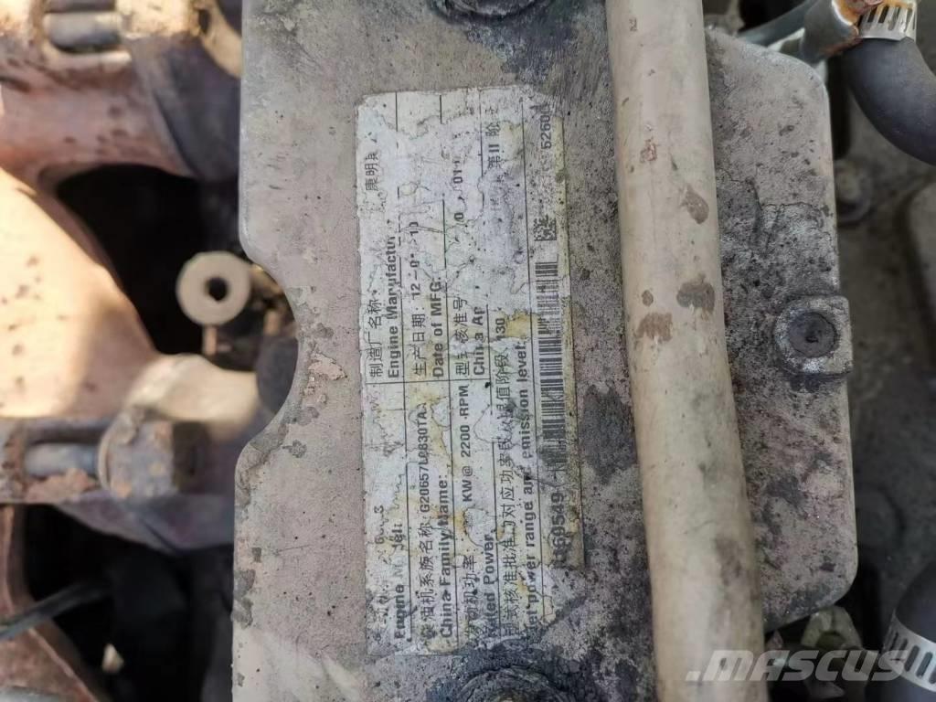 Hyundai 305-9 大型油圧ショベル12t以上（パワーショベル・ユンボ）