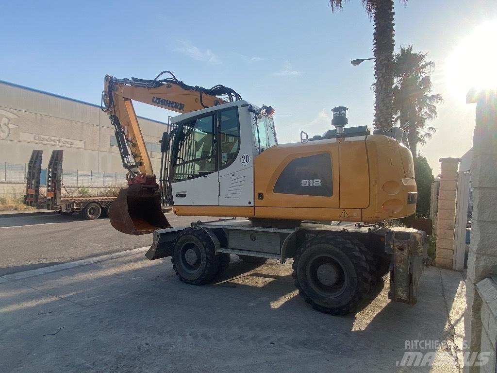Liebherr A918 ホイール式油圧ショベル（パワーショベル・ユンボ・バックホー）