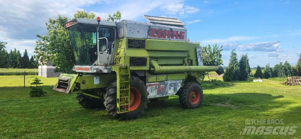 CLAAS Commandor 115 コンバイン