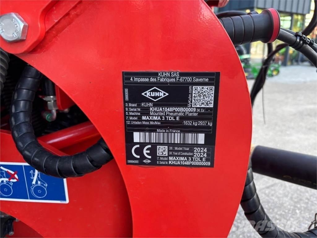 Kuhn Maxima 3 種蒔き機械