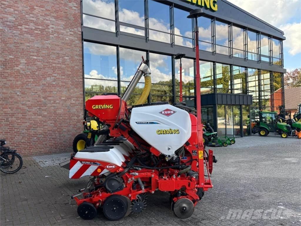 Kuhn Maxima 3 種蒔き機械