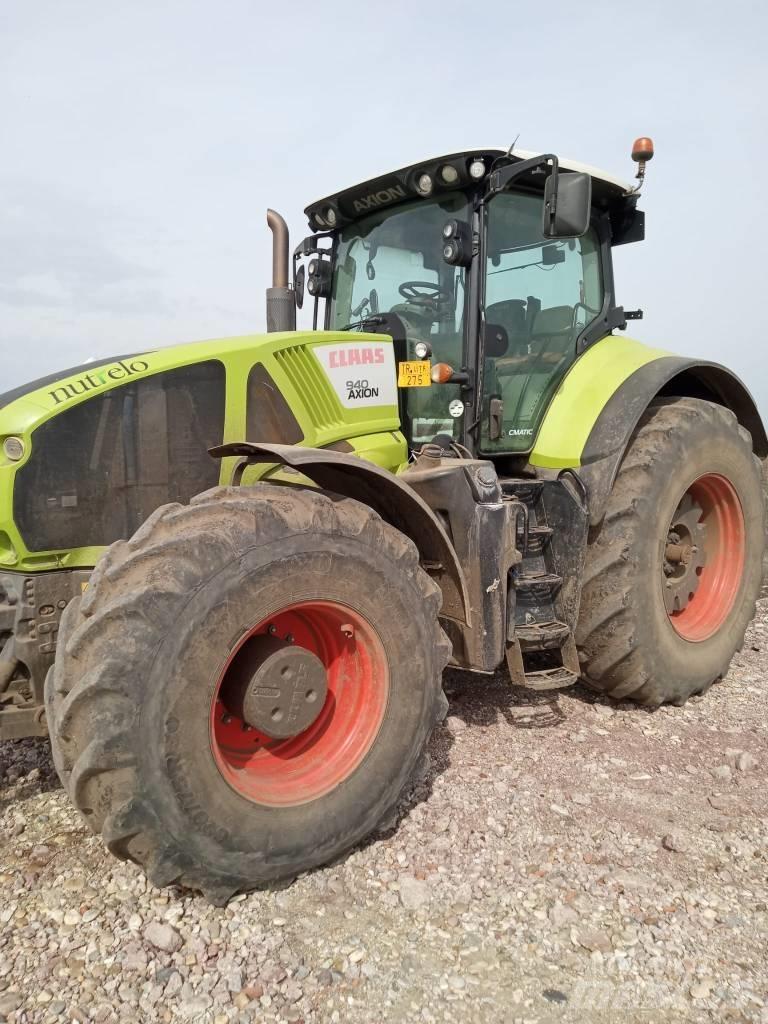 CLAAS Axion 940 SCR トラクター