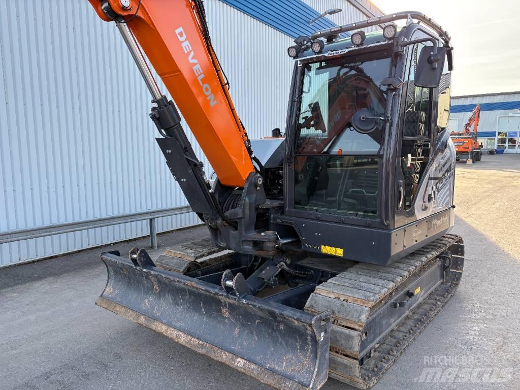 Develon DX 85 R-7 中型油圧ショベル 7ｔ-12ｔ（ユンボ・パワーショベル・バックホー）