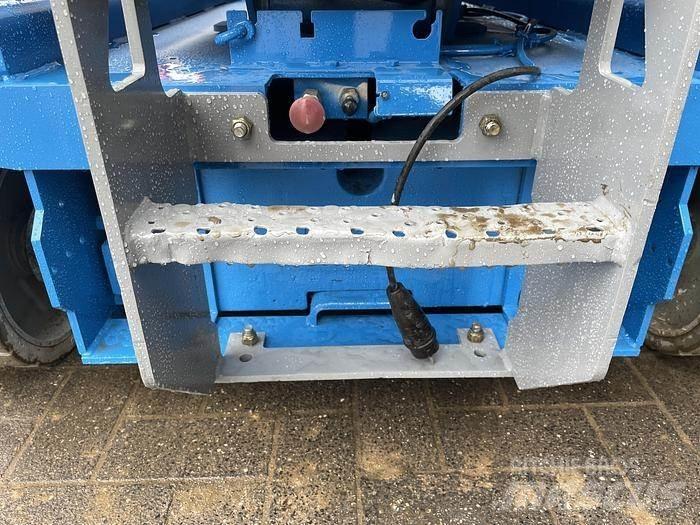 Genie GS4047 その他リフトとプラットフォーム