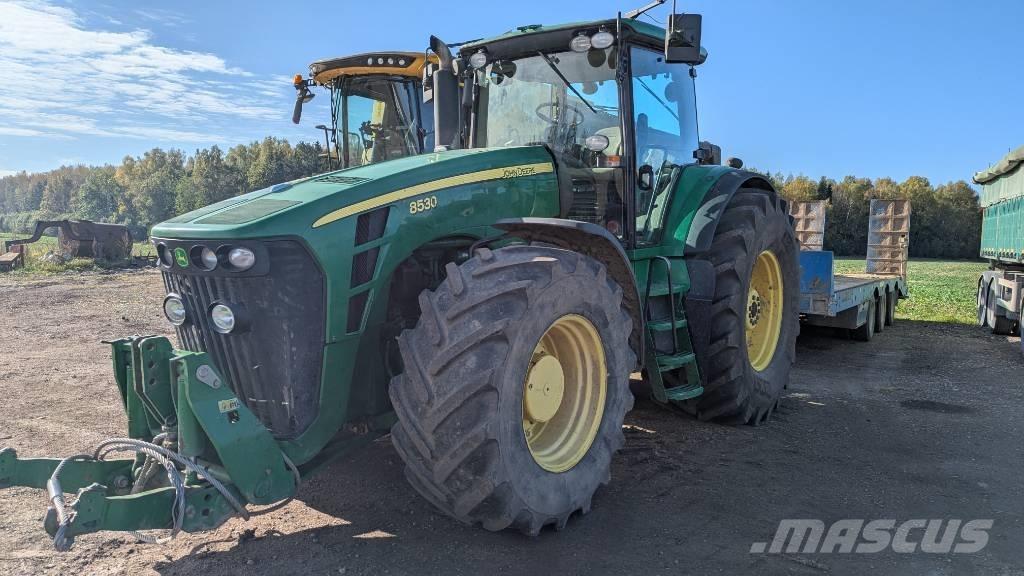 John Deere 8530 トラクター