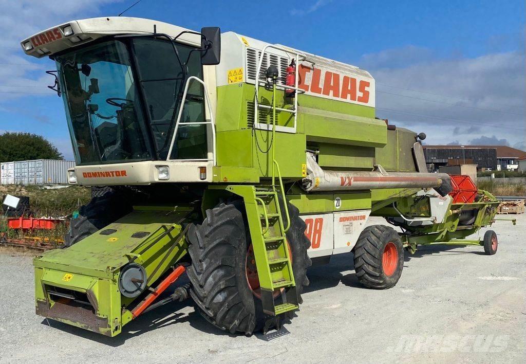 CLAAS Dominator 98 コンバイン