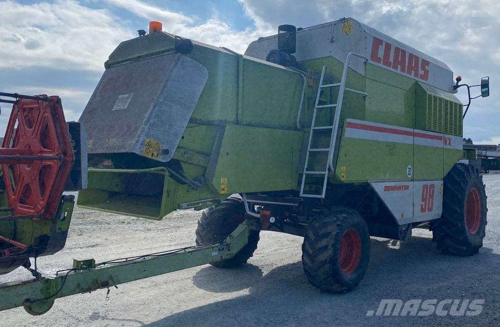 CLAAS Dominator 98 コンバイン