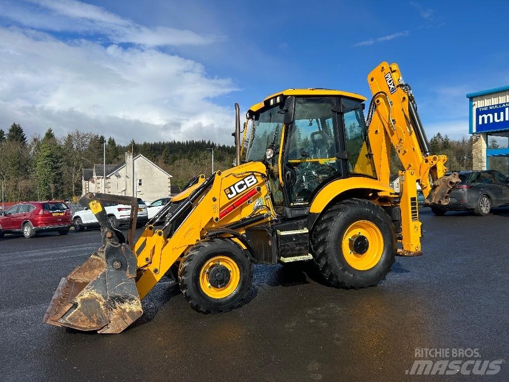 JCB 3CX 81kW / 108 BHP バックホーローダー