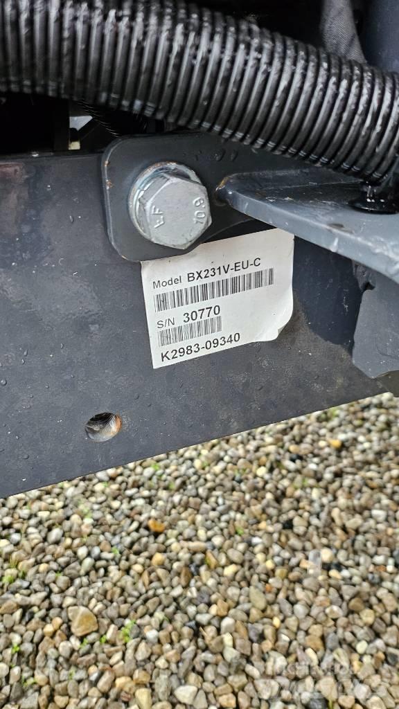 Kubota BX 231 D-C コンパクトトラクター