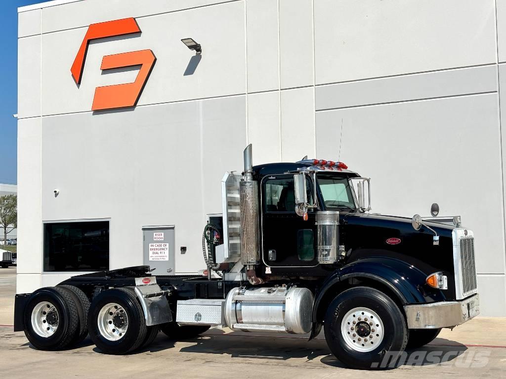 Peterbilt 378 中古トラクターヘッド | トレーラーヘッド