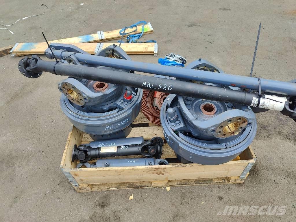 Fuchs MHL 380 シャーシ及びサスペンション