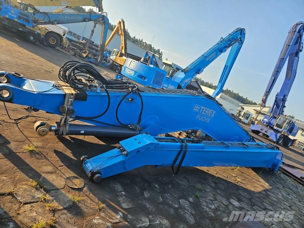 Fuchs MHL 380 シャーシ及びサスペンション
