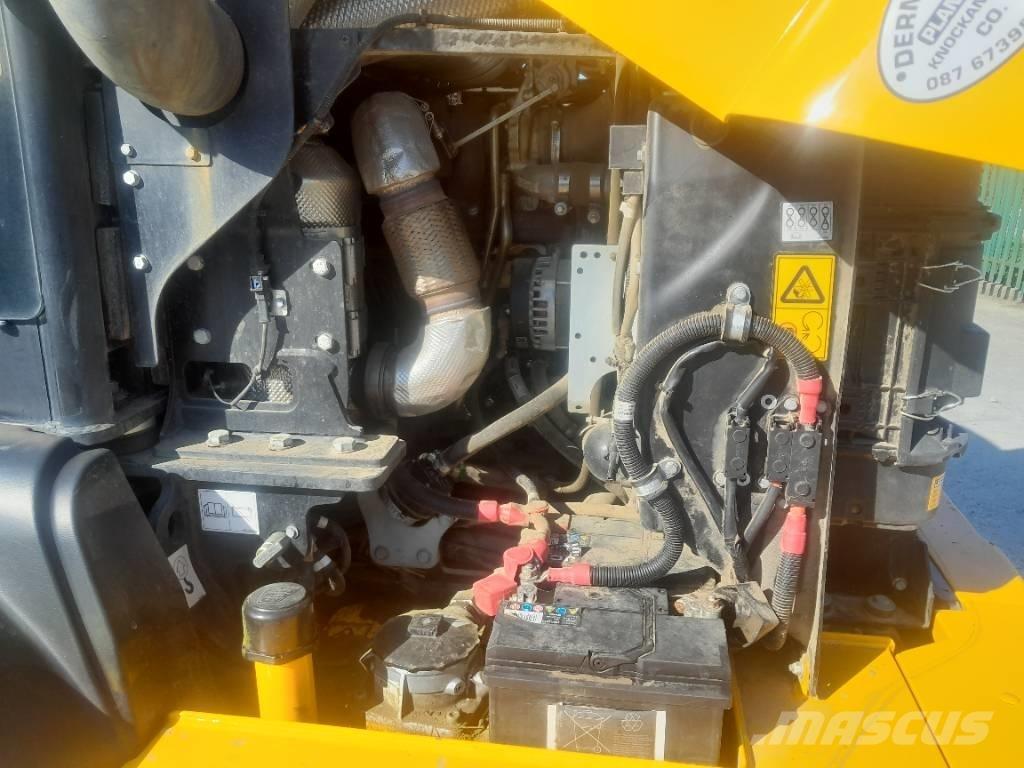 JCB TM 320 S 農業用テレハンドラー