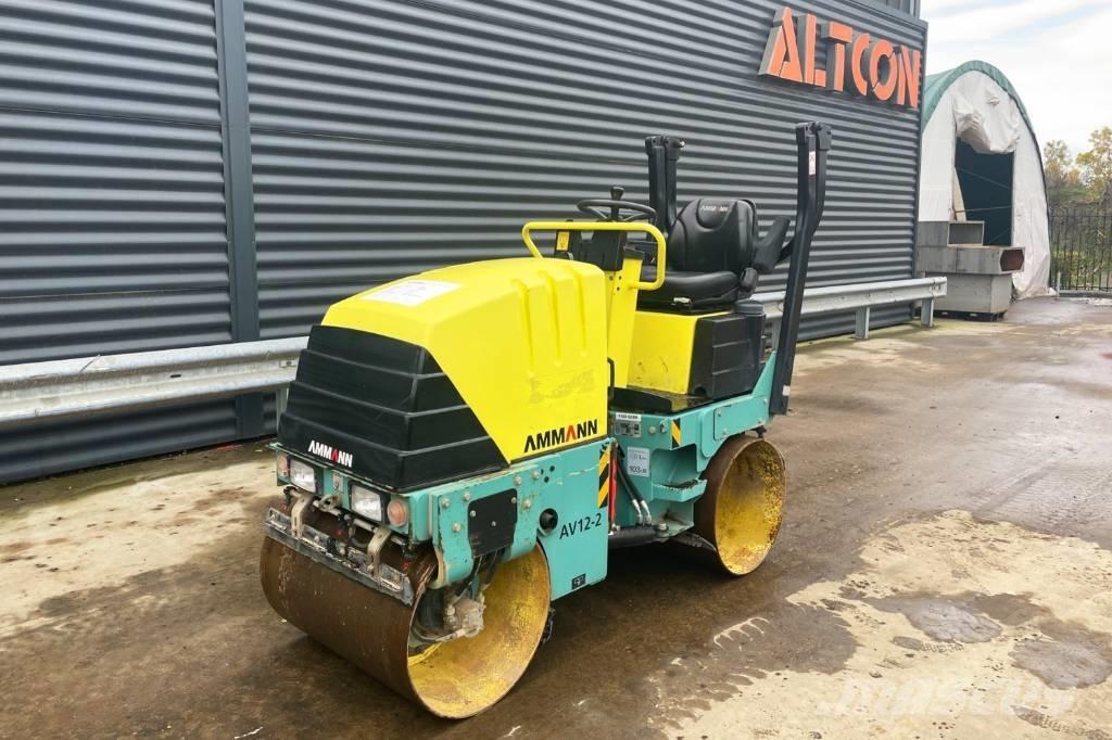 Ammann AV 12-2 タンデムローラ