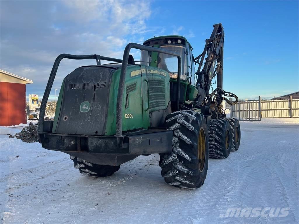 John Deere 1270E ハーベスター