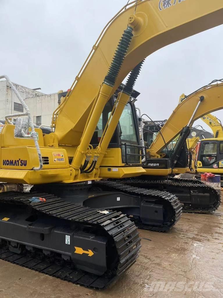 Komatsu pc220-8 大型油圧ショベル12t以上（パワーショベル・ユンボ）