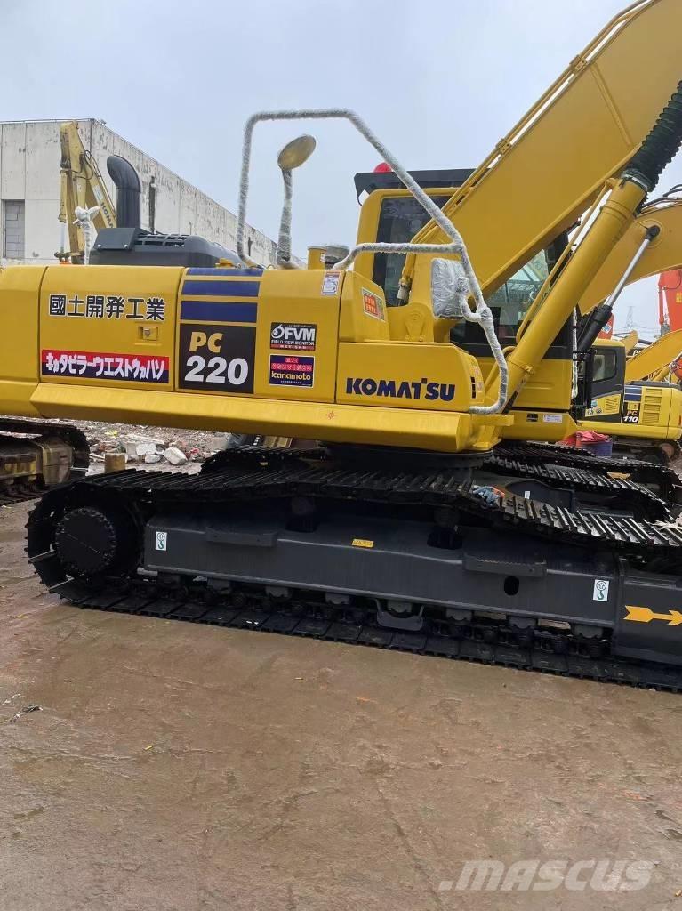 Komatsu pc220-8 大型油圧ショベル12t以上（パワーショベル・ユンボ）