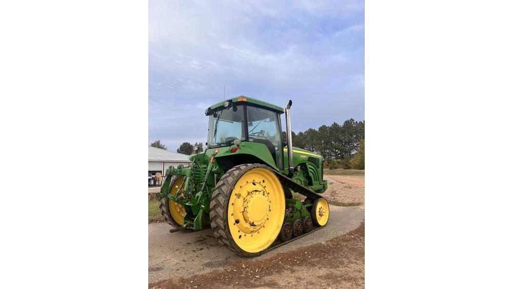 John Deere 8320 T トラクター