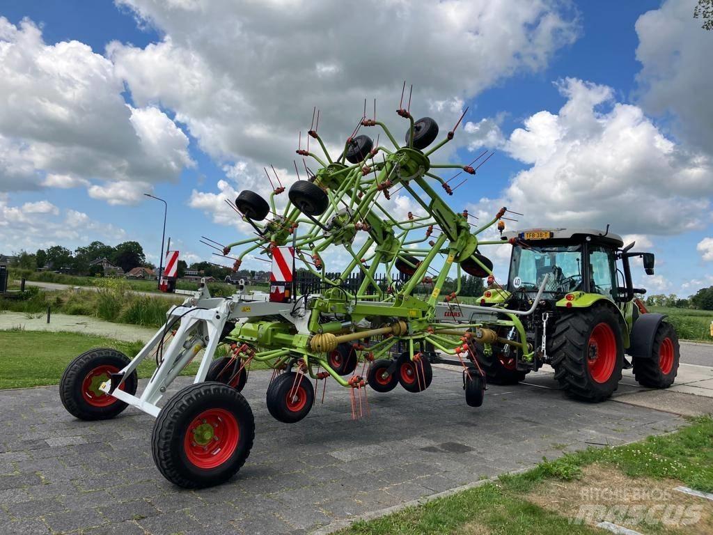 CLAAS Volto 1300 T テッダー・テッダーレーキ