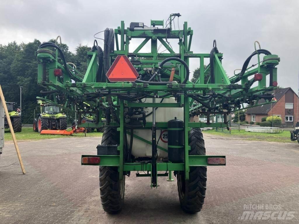 CHD D3627 牽引型スプレイヤー