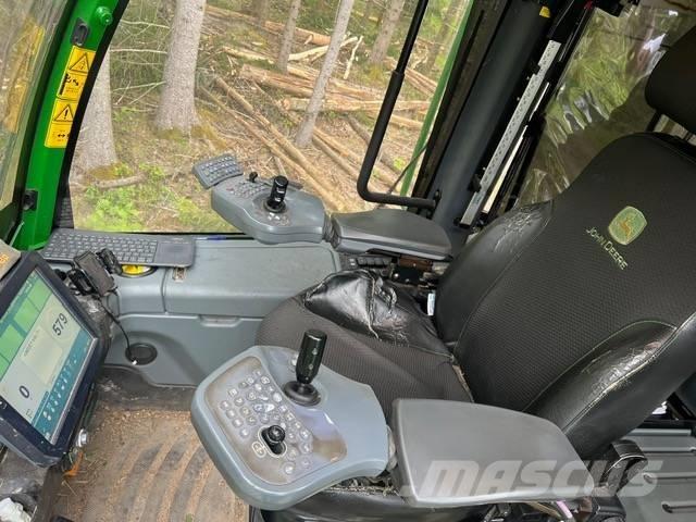 John Deere 1170 G ハーベスター