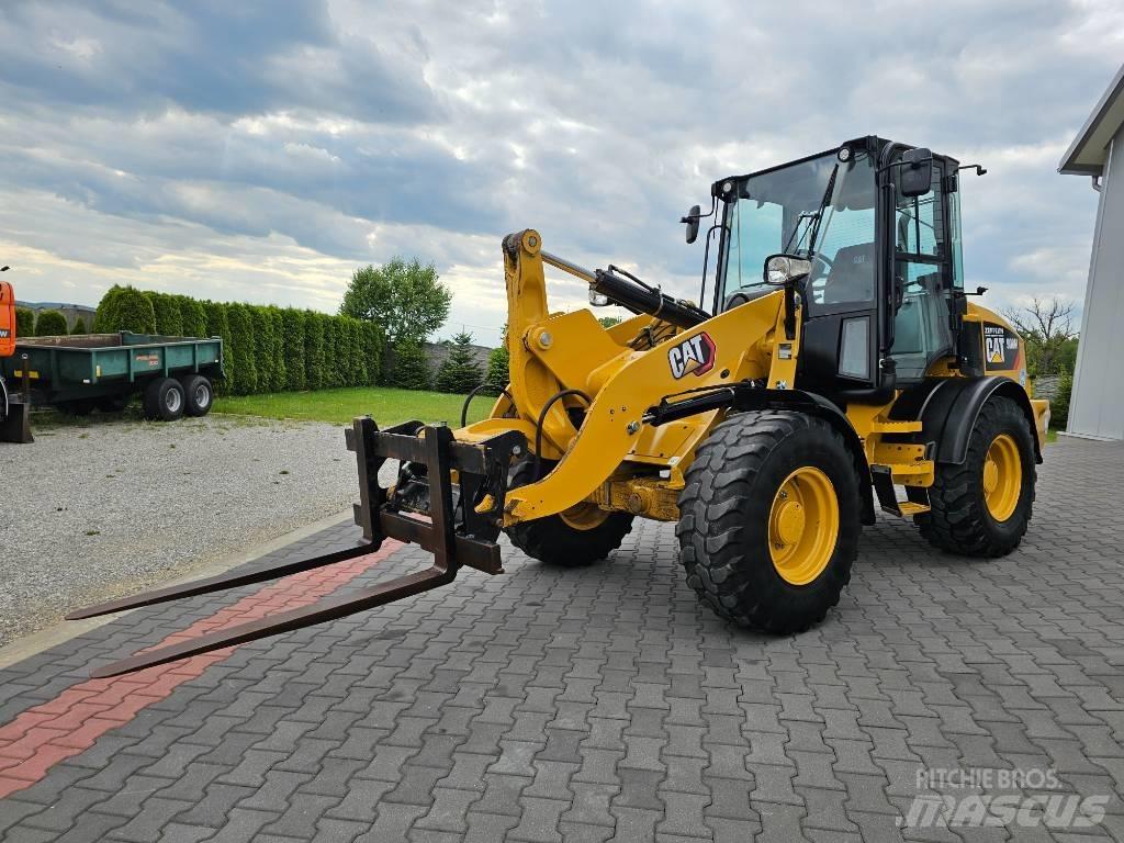 CAT 908 M ホイールローダー・タイヤショベル