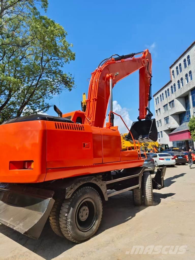 Doosan DH 210 W-7 ホイール式油圧ショベル（パワーショベル・ユンボ・バックホー）