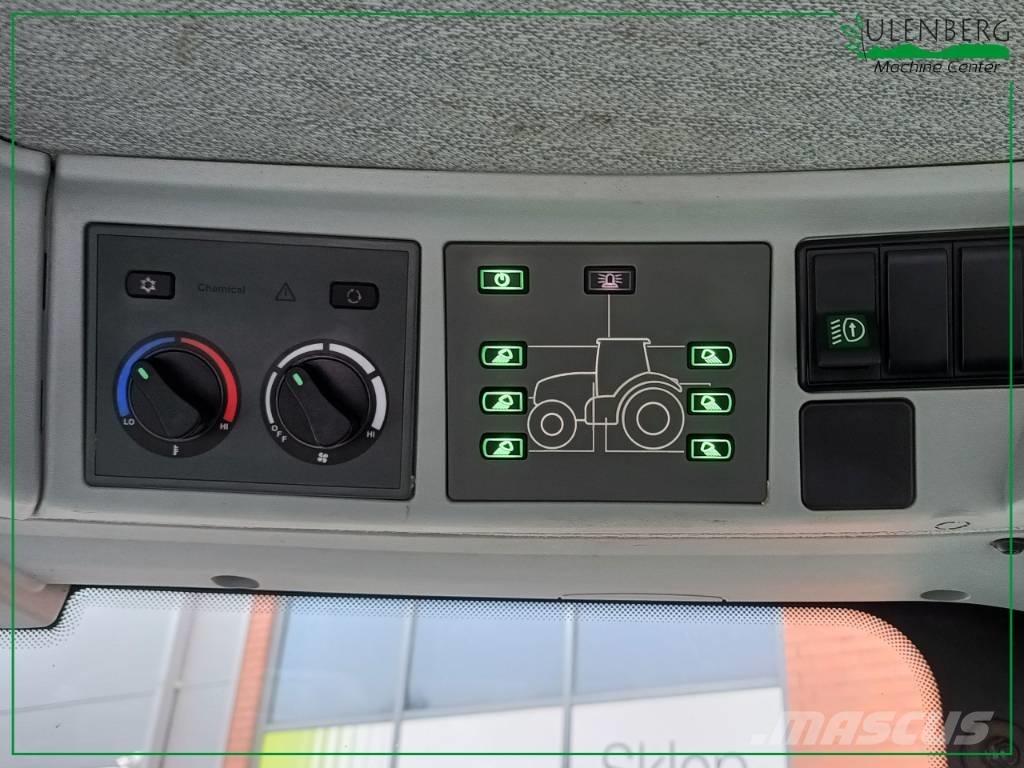 CLAAS Axion 850 トラクター