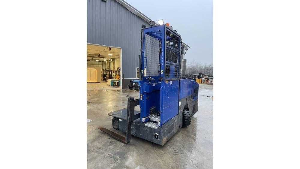 Combilift C 7000 リーチフォークリフト