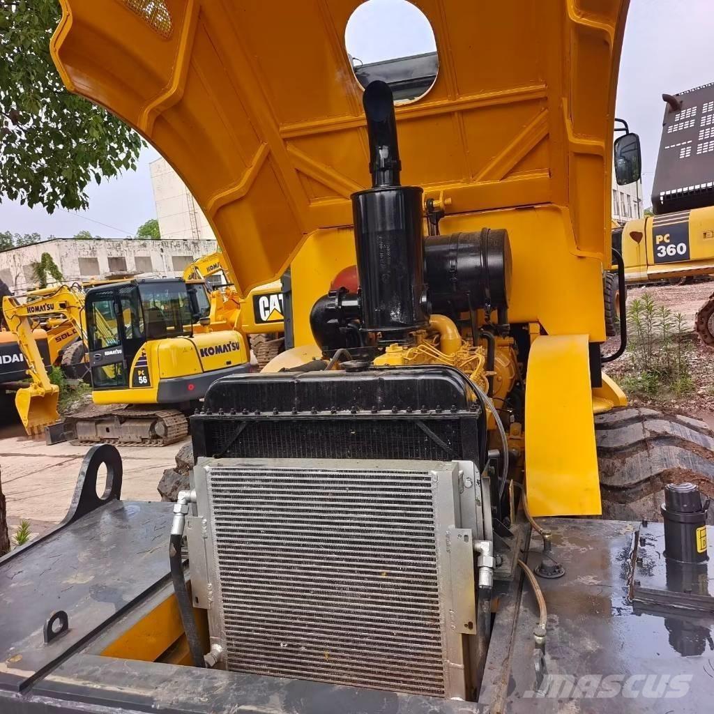 XCMG XS 223 J 振動ローラ