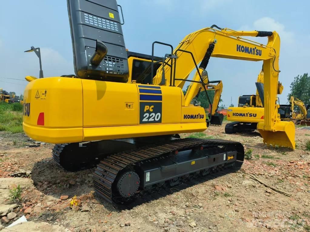 Komatsu PC 220-8 大型油圧ショベル12t以上（パワーショベル・ユンボ）