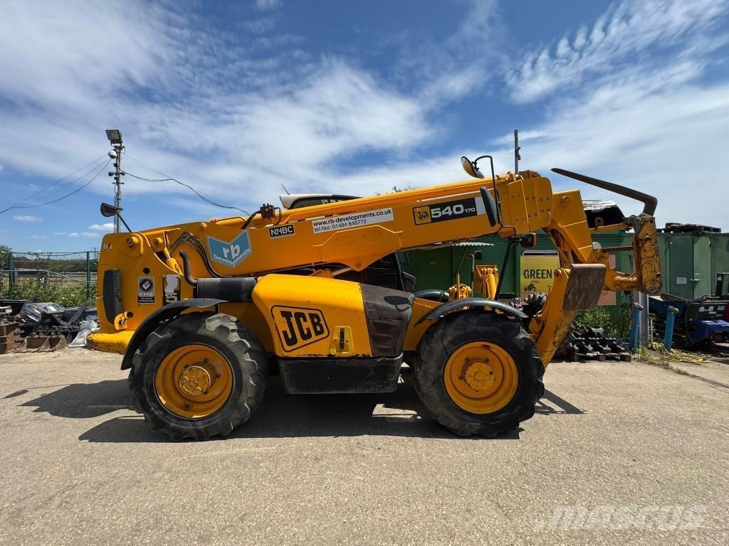 JCB 540-170 テレスコーピックハンドラー