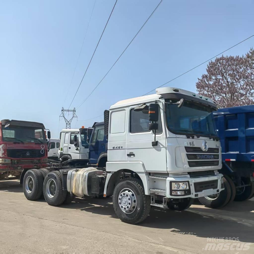 Shacman F 3000 中古トラクターヘッド | トレーラーヘッド