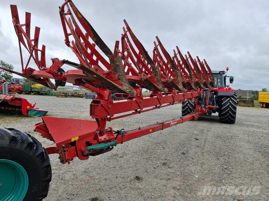 Kverneland PB100 リバーシブルプラウ