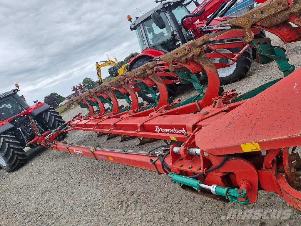 Kverneland PB100 リバーシブルプラウ