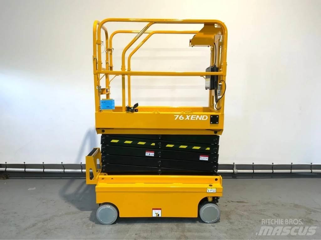 John Deere 76XEND シザースリフト