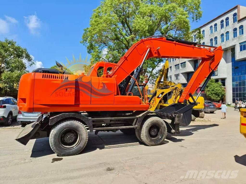 Doosan DH 210 W-7 ホイール式油圧ショベル（パワーショベル・ユンボ・バックホー）