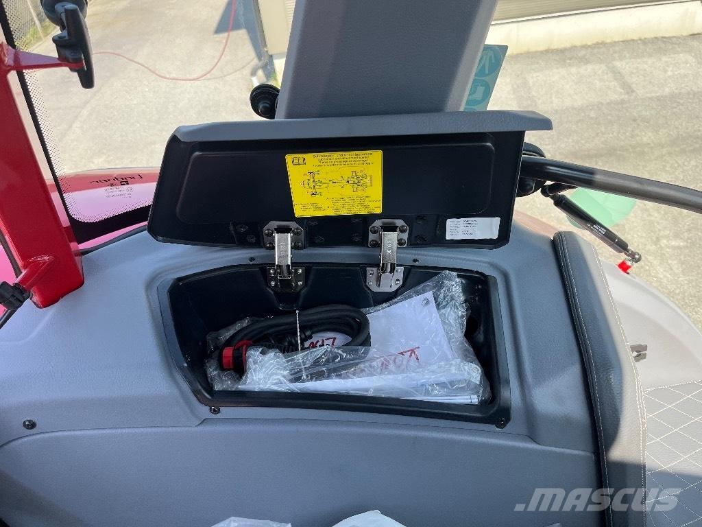 Lindner Lintrac 130 トラクター