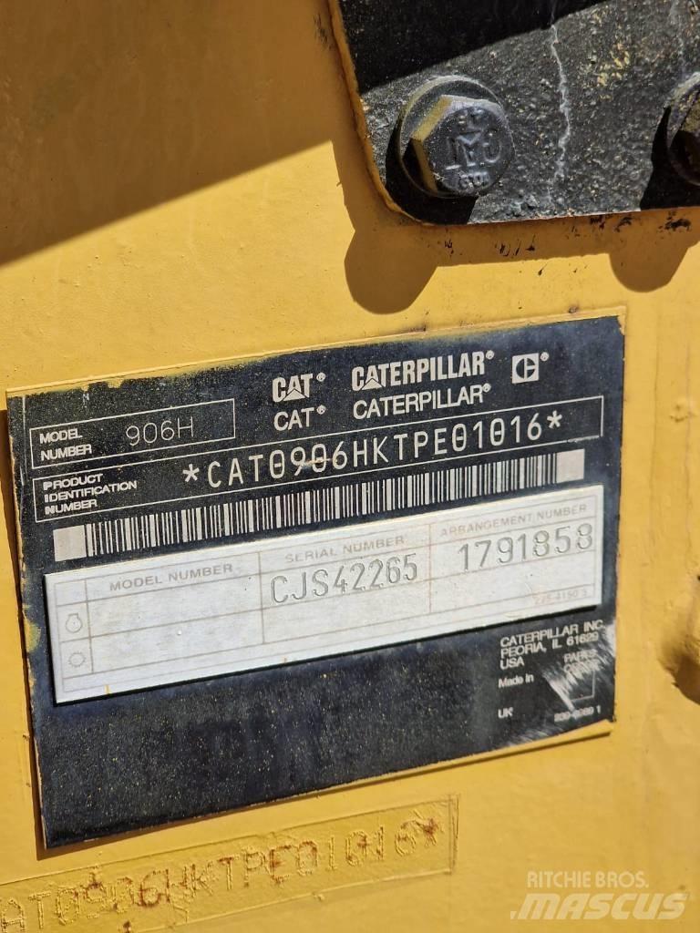 CAT 906 H NEW TIRES ホイールローダー・タイヤショベル