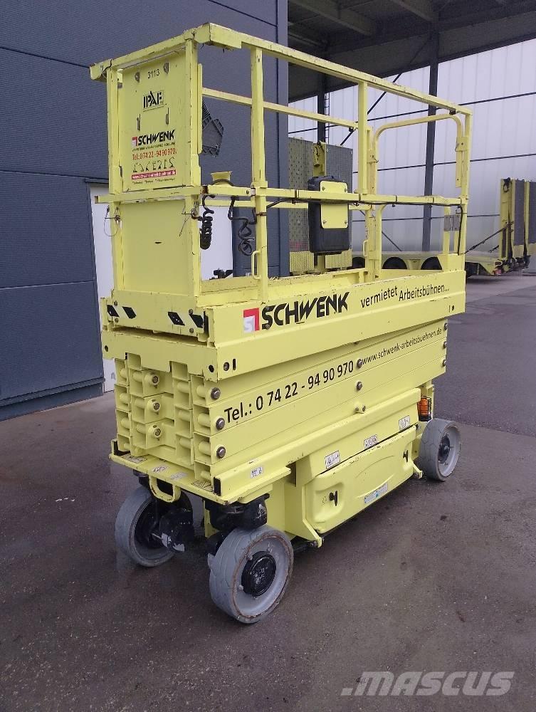 JLG 2632 ES シザースリフト