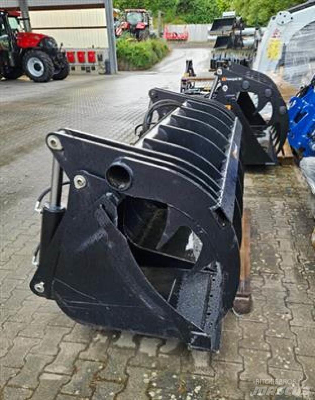 Ålö Powergrab 210 トラクター