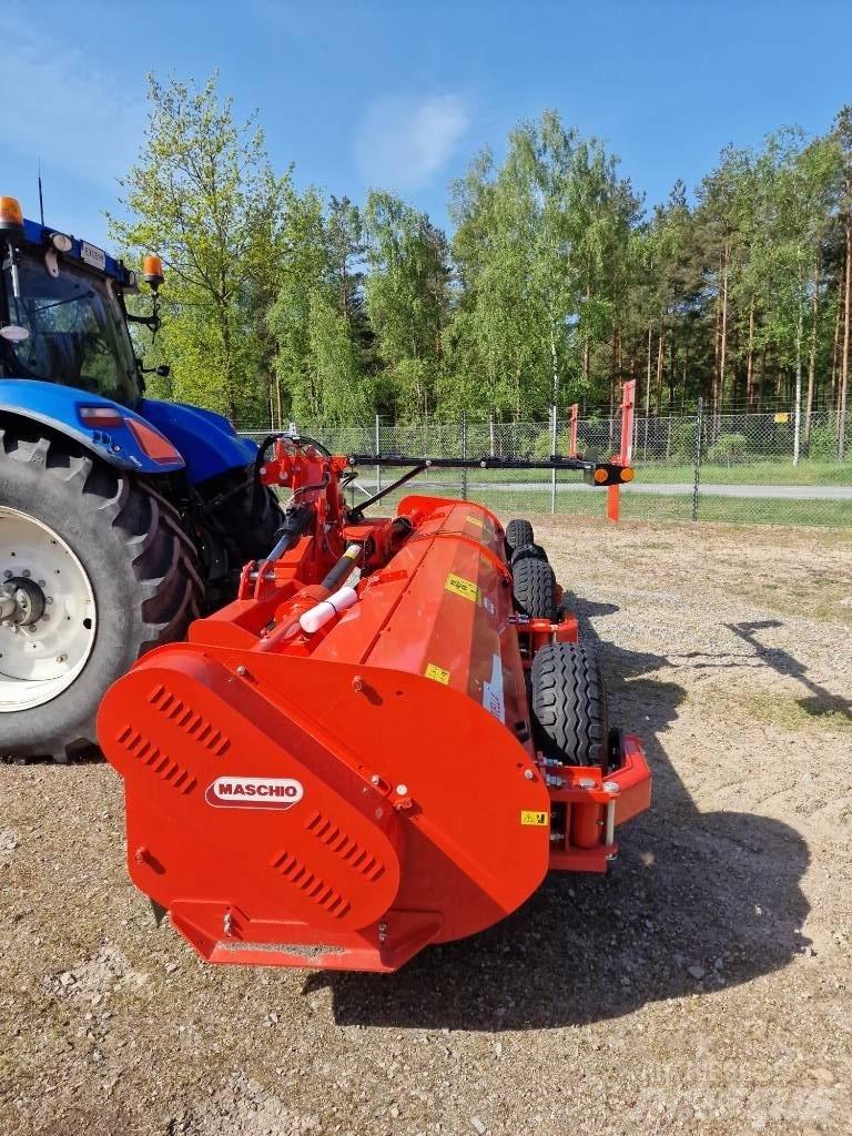 Maschio Gemella 620 モアー