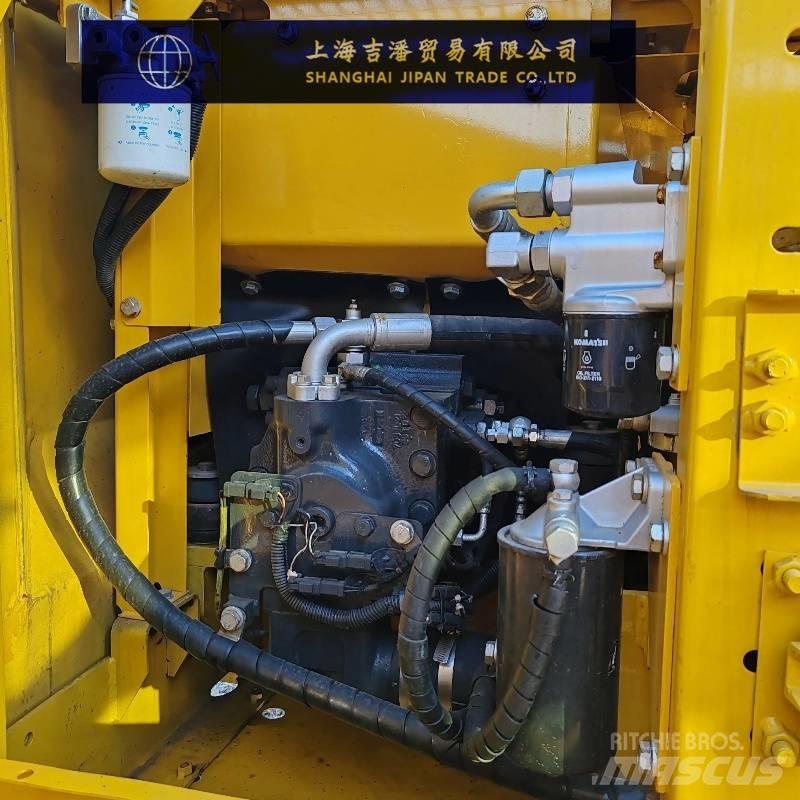 Komatsu PC 110 中型油圧ショベル 7ｔ-12ｔ（ユンボ・パワーショベル・バックホー）