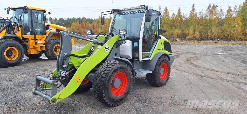 CLAAS Torion 535 多目的ローダー