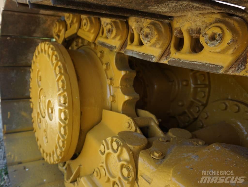 CAT D 6 K 2 LGP ブルドーザー