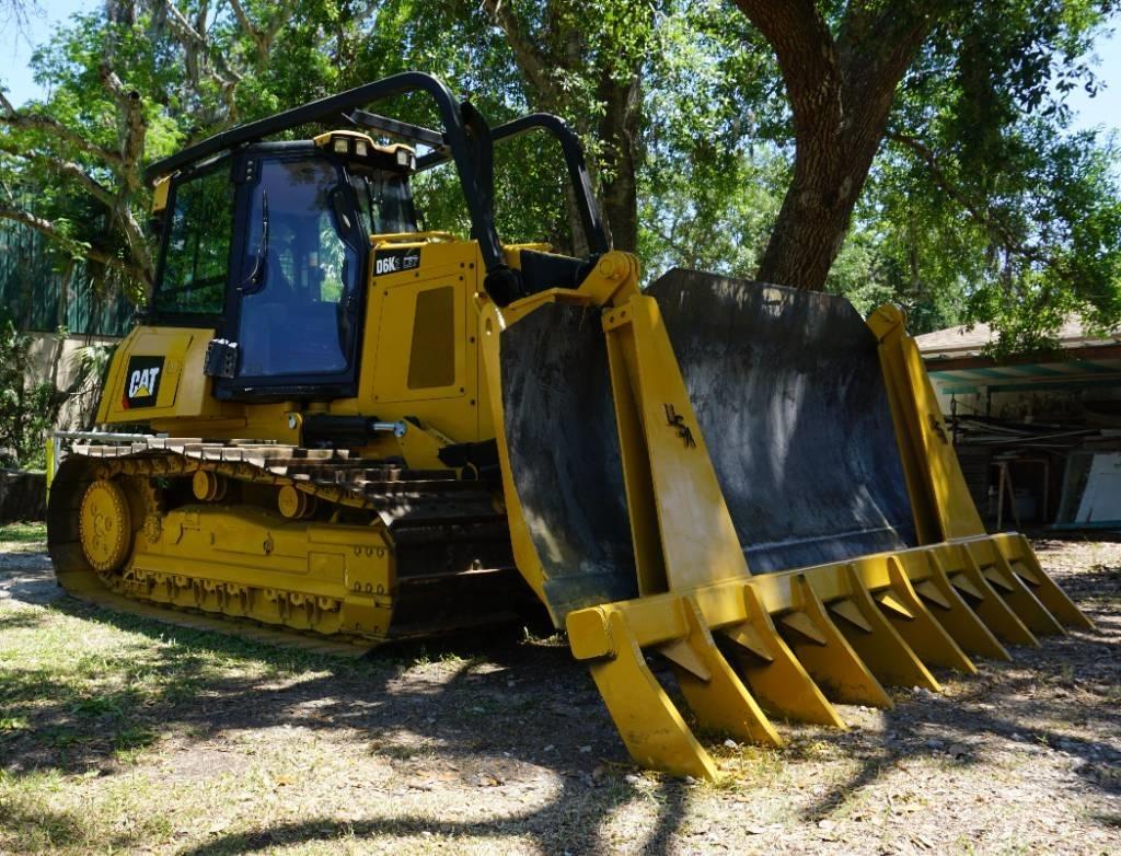 CAT D 6 K 2 LGP ブルドーザー