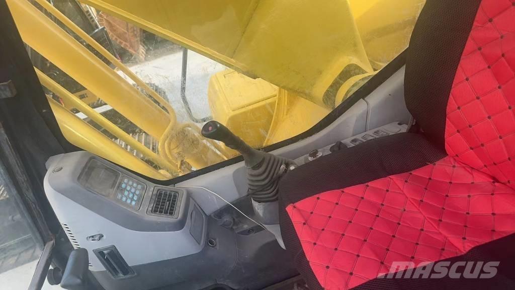 Komatsu PC 200 LC-7 大型油圧ショベル12t以上（パワーショベル・ユンボ）