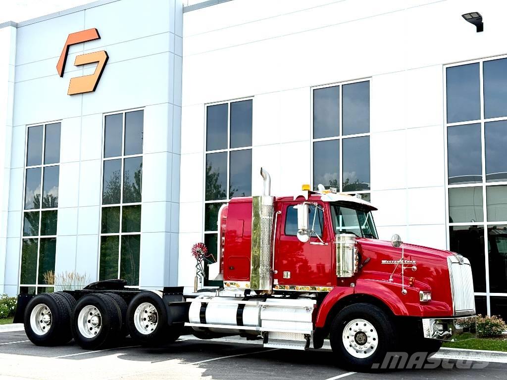 Western Star 4900 SB 中古トラクターヘッド | トレーラーヘッド
